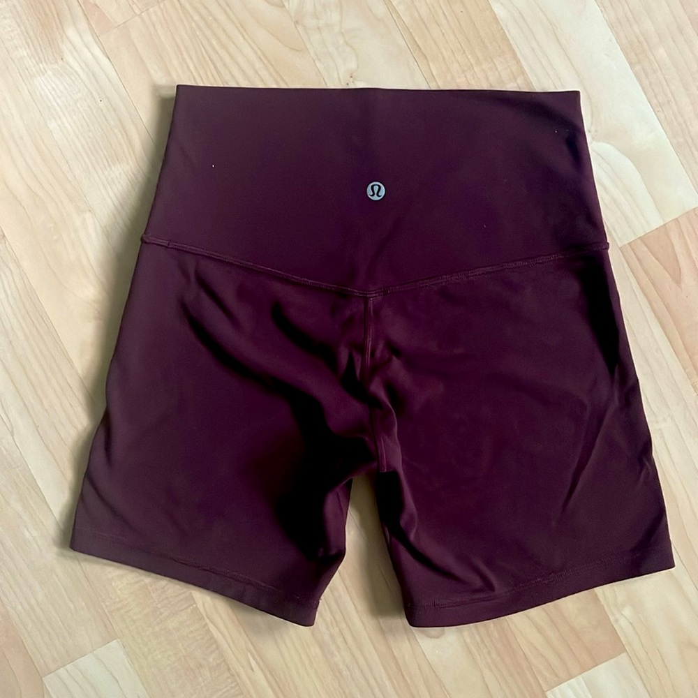 Lululemon Align 6” High Rise Short
